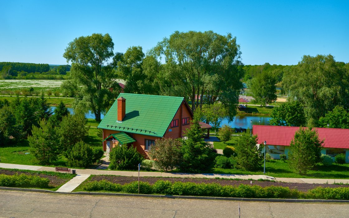 Ауылдағы апай моншада жыныстық қатынасқа түсуде