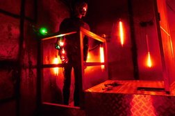 Quest makers, с рейтингом 4.9 - находится по адресу Нижний Новгород, Нижне-Волжская набережная, 4 