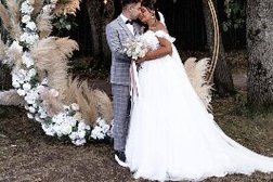 Банкетный свадебный шатер Под Облаками, с рейтингом 3.5 - находится по адресу Республика Башкортостан, Уфа, Новгородская, 58/1 