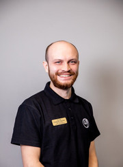 Стоматолог-хирург, имплантолог Станислав Олегович Гусев