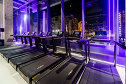 Фитнес-клуб DDX Fitness Новые Ватутинки, с рейтингом 4.7 - находится по адресу Москва, поселение Десёновское, Нововатутинский проспект, 6 