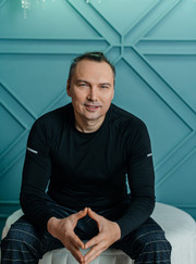 Инструктор-реабилитолог, массажист Виктор Леонидович Тимофеев