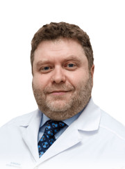 Главный врач, вертебролог Михаил Анатольевич Разумовский