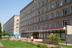 Семилукская центральная районная больница им. А.В. Гончарова, с рейтингом 2.7 - находится по адресу Воронежская область, Семилуки, 25 лет Октября, 136 