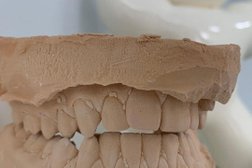 Стоматология на Советском, с рейтингом 3.6 - находится по адресу Кемеровская область — Кузбасс, Кемерово, Советский проспект, 28 