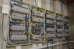 Электромонтажная компания ВольтКом, с рейтингом 3.9 - находится по адресу Ленинградская область, Западное Мурино, 188662, улица Шувалова, 10/18 