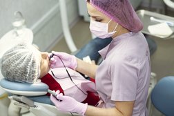 Центр стоматологии Вереск, с рейтингом 4.3 - находится по адресу Великий Новгород, улица Кочетова, 2 к2 