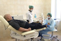 Главный клинический комплекс Медицинский центр им. В.А. Алмазова, с рейтингом 3.3 - находится по адресу Санкт-Петербург, улица Аккуратова, 2 