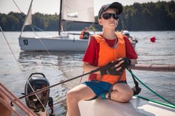 Яхтенный лагерь Unitedcamp, с рейтингом 2 - находится по адресу Московская область, городской округ Мытищи, посёлок Поведники, 10 