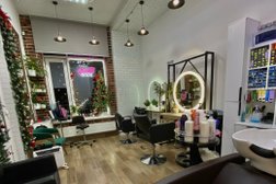 Парикмахерская Beauty zone by Anna Gin, с рейтингом 4.7 - находится по адресу Санкт-Петербург, улица Адмирала Коновалова, 2-4 