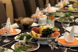 Ресторан Абрикос, с рейтингом 4.1 - находится по адресу Караганда, Нуркена Абдирова проспект, 48/2 