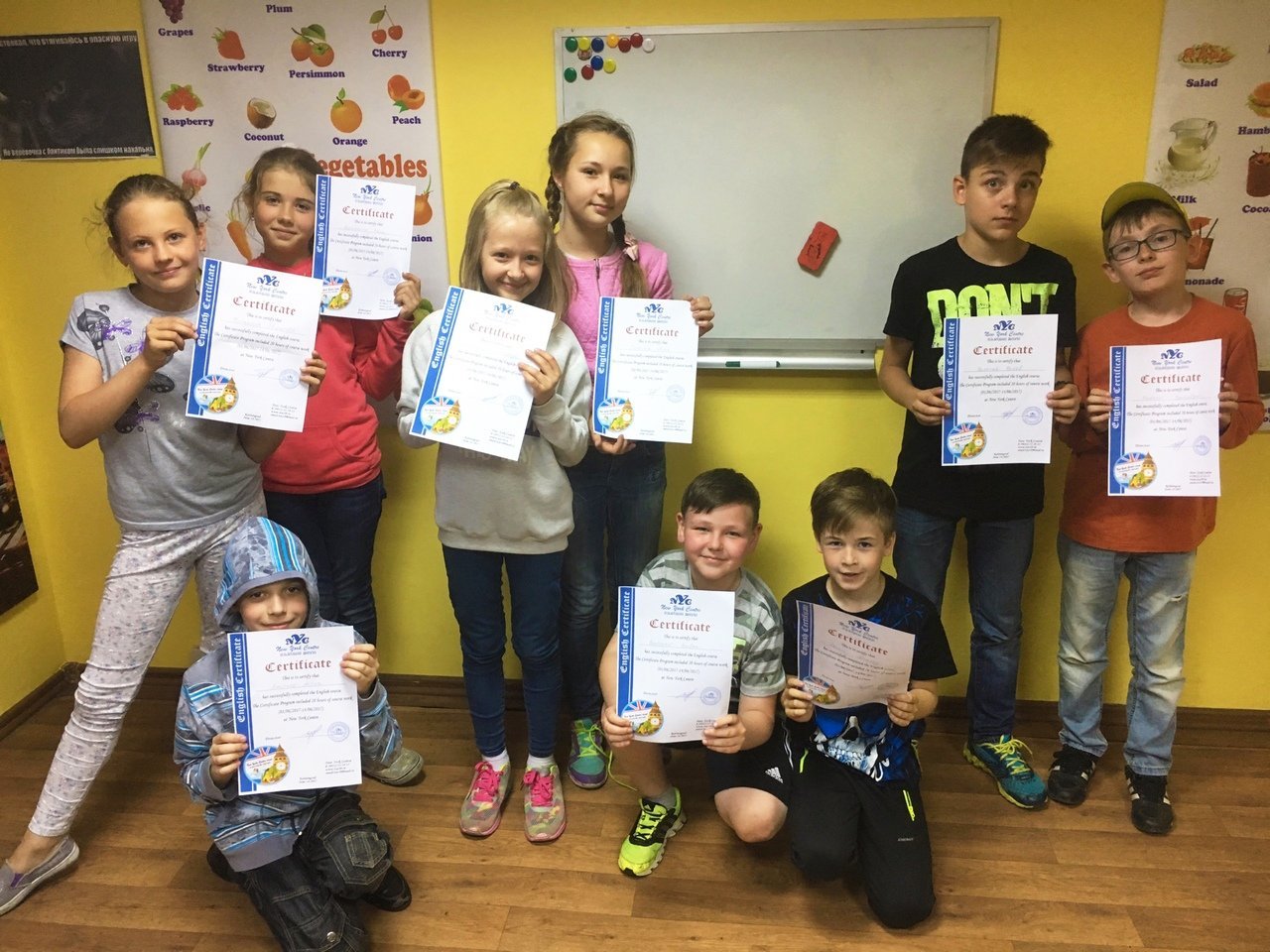 интерьер детского развивающего центра. большелипяговская сош вейделевского района. английский интенсив летом для школьников. эксперт языковая школа. беседа педагога с детьми.