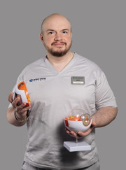 Офтальмолог, офтальмохирург Виктор Борисович Гречанинов