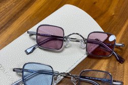 Салон оптики Тамара, с рейтингом 4.4 - находится по адресу Новосибирск, Ильича, 6 