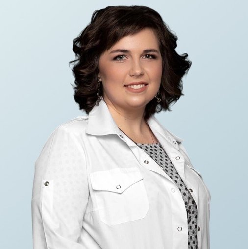 Полина Алексеевна Позднякова