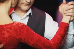 Школа аргентинского танго Paso por Paso, с рейтингом 5 - находится по адресу Московская область, Троицк, Сиреневый бульвар, 2 