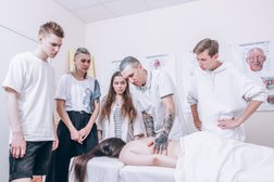 Образовательный центр Аристек, с рейтингом 4.2 - находится по адресу Санкт-Петербург, Бумажная улица, 3 