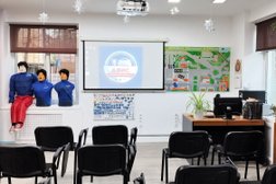 Автошкола Авис Юг, с рейтингом 4.1 - находится по адресу Москва, Чонгарский бульвар, 4 к2 