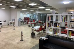 Центр онлайн-обучения Eduson, с рейтингом 4.6 - находится по адресу Москва, улица Ленинская Слобода, 19 