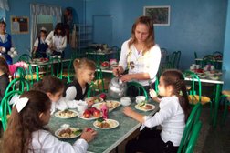 Средняя школа №3 школа им. кавалера ордена мужества А. Шембелиди, с рейтингом 2.5 - находится по адресу Краснодарский край, с. Витязево, Школьная улица, 4 