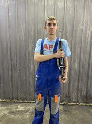 Автомеханик Андрей Юргель