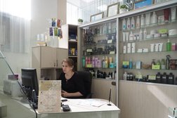Салон-студия Атмосфера красоты, с рейтингом 4.8 - находится по адресу Екатеринбург, Уральская улица, 3 