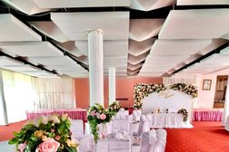 Банкетный зал Русская изба, с рейтингом 4.4 - находится по адресу Московская область, Одинцовский городской округ, Голицыно, Петровское шоссе, 52 