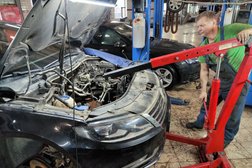 Автотехцентр на метро Перово, с рейтингом 4.7 - находится по адресу Москва, Перовская улица, 1 