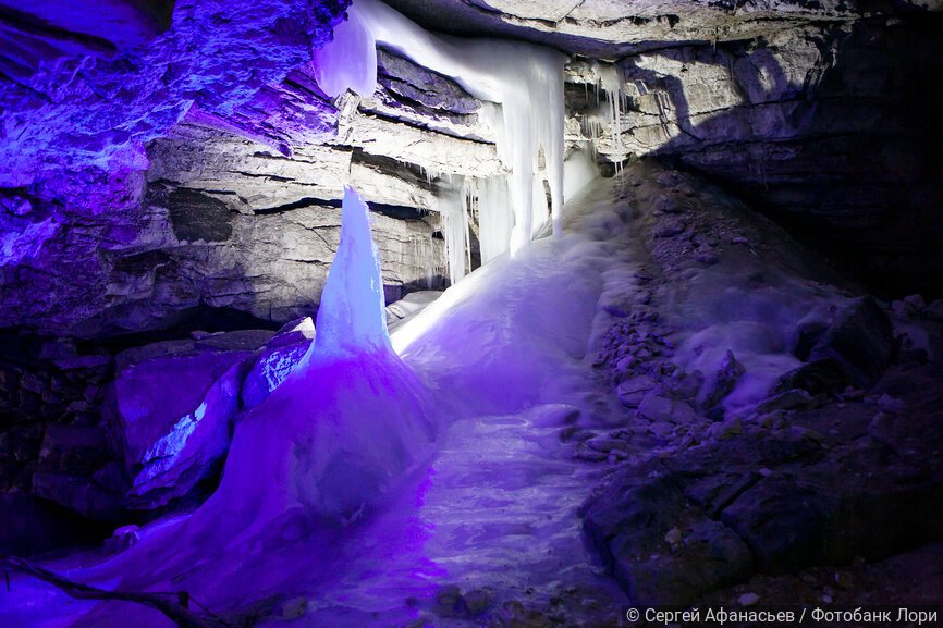 Кунгурская ледяная пещера, вид изнутри