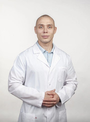 Стоматолог Дмитрий Николаевич Лавленцев