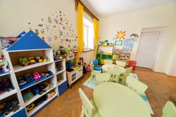 Частный детский сад и школа Kidsbridge, с рейтингом 5 - находится по адресу Московская область, городской округ Домодедово, деревня Юсупово, Хуторская улица, 8 