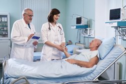 Медицинский центр Кардиоклиника, с рейтингом 3.2 - находится по адресу Санкт-Петербург, Кузнецовская улица, 25а 