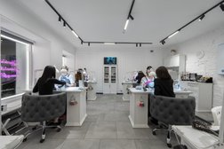 Ногтевая студия Не маникюрши, с рейтингом 3.4 - находится по адресу Санкт-Петербург, Суворовский проспект, 5 