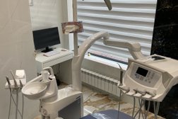 Стоматологическая клиника Соллерс, с рейтингом 3.7 - находится по адресу Москва, Новомосковский административный округ, район Коммунарка, Саларьевская улица, 9 