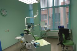 Стоматологическая клиника Лара-Дент, с рейтингом 3.7 - находится по адресу Краснодар, улица Героя Аверкиева, 18 