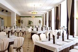 Банкетный зал СПУТНИК, с рейтингом 4.8 - находится по адресу Оренбург, проезд Газовиков, 36 