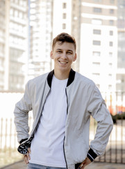 Главный тренер Евгений Дмитриевич Упиров