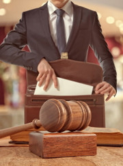 Адвокат Аскар Амангельдыевич Юсупов