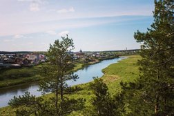 Компания по продаже земельных участков и готовых домов 7 прудов, с рейтингом 3.8 - находится по адресу Екатеринбург, улица Мамина-Сибиряка, 52 