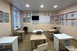 Автошкола Авто-М, с рейтингом 5 - находится по адресу Калуга, улица Ленина, 51 