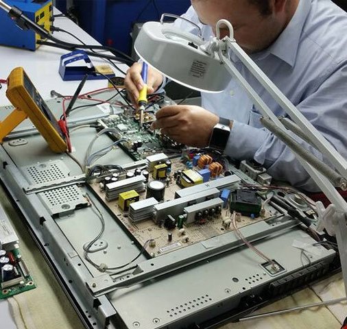 Станислав Сергеевич Якушев