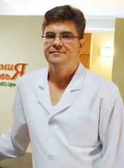 Уролог Юрий Васильевич Лавров