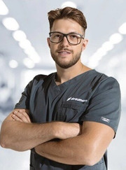 Стоматолог-ортопед, стоматолог Илья Альбертович Левин