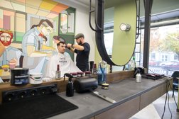 Barbershop Hooligans, с рейтингом 3.9 - находится по адресу Республика Башкортостан, Уфа, проспект Октября, 11 