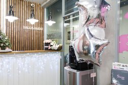 Салон красоты Сахар, с рейтингом 4.6 - находится по адресу Москва, Новая площадь, 8с2 