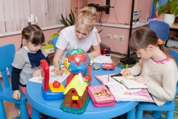 Детская стоматологическая клиника Королевство зубной щетки, с рейтингом 4.4 - находится по адресу Мытищи, Новомытищинский проспект, 43 к5 