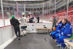 Служба перевозки пациентов Медтакси03, с рейтингом 3 - находится по адресу Самара, проспект Ленина, 2 