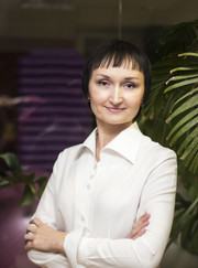Директор, инструктор по йоге Елена Яшина