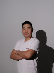 Имплантолог, стоматолог Саян Аюшеевич Осоров