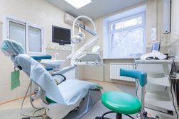 Стоматологическая клиника ЛЕОН, с рейтингом 4.8 - находится по адресу Екатеринбург, улица Малышева, 103/1 